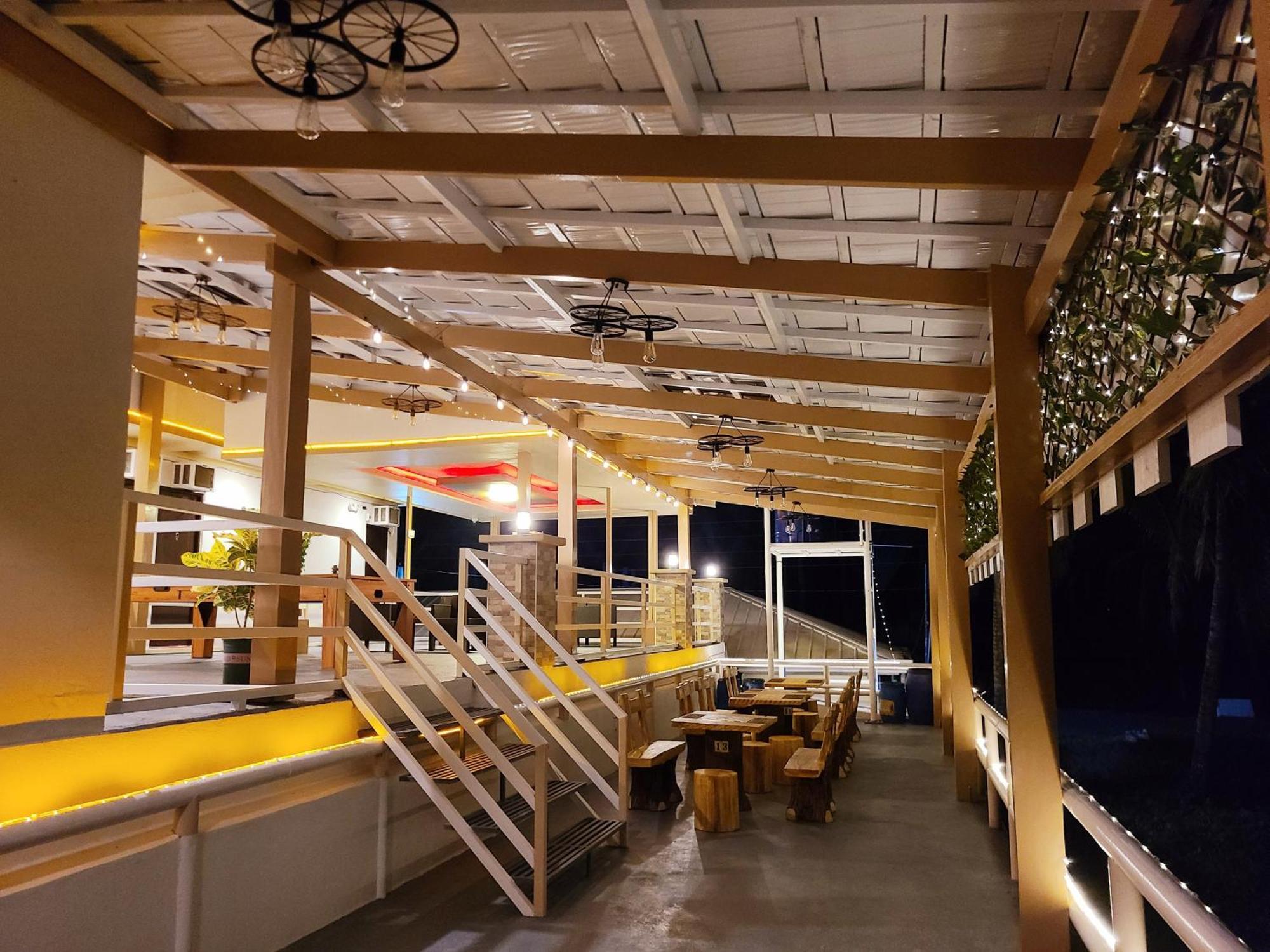 Puffer Isle Resort Dingalan Exterior photo